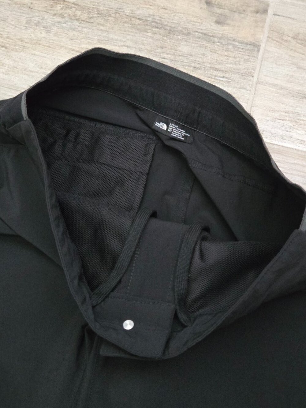 The North Face Performance Pants Mens Black Gorpcore Lightweight Stretch 32W 30L - Picture 5 of 6